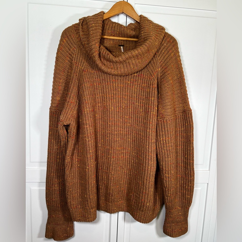 Free People | Leo | Oversized | Cow Neck | Tunic | Sweater | Orange | Size M